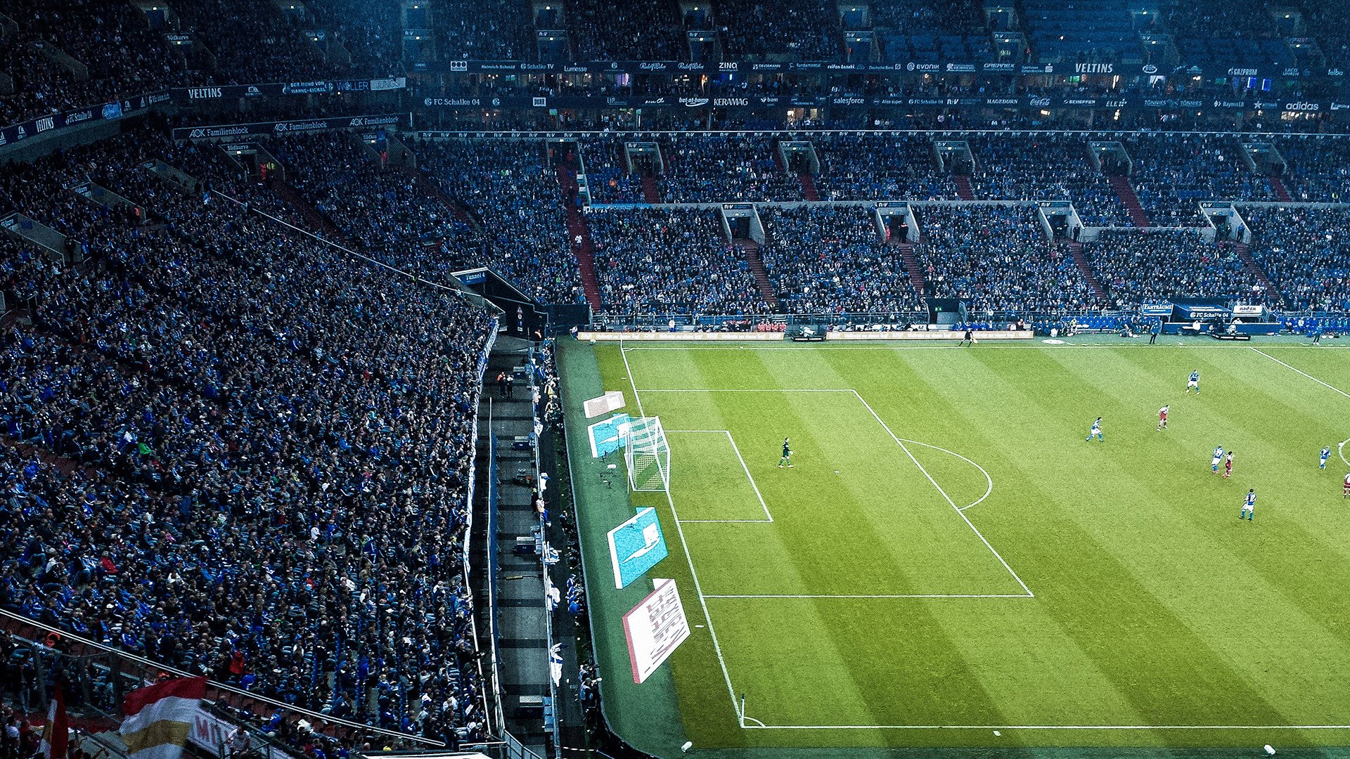 开云娱乐-创新足球训练装备引领行业潮流，助推青训发展，足球训练器材套装